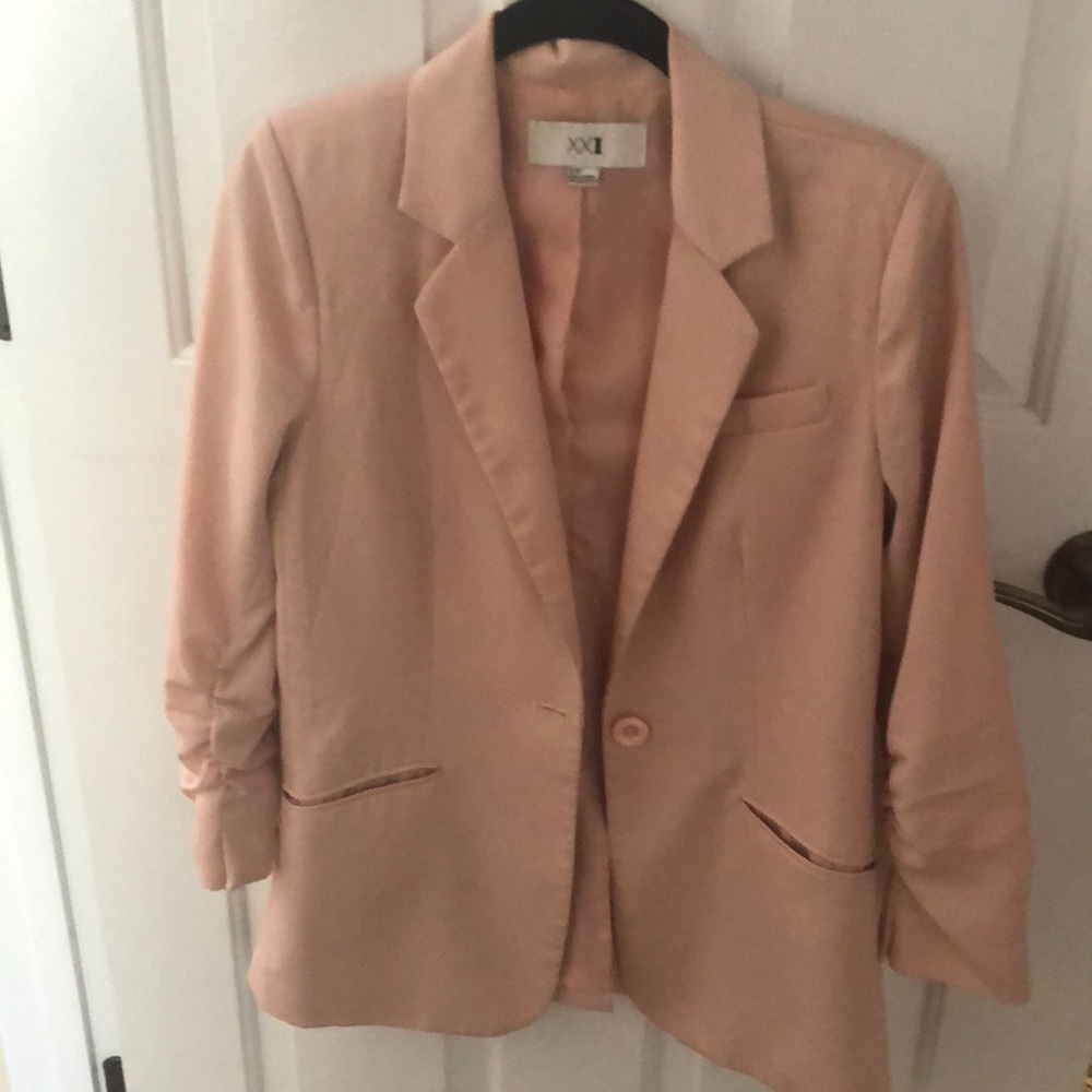 Pink blazer - Picture 5 of 5